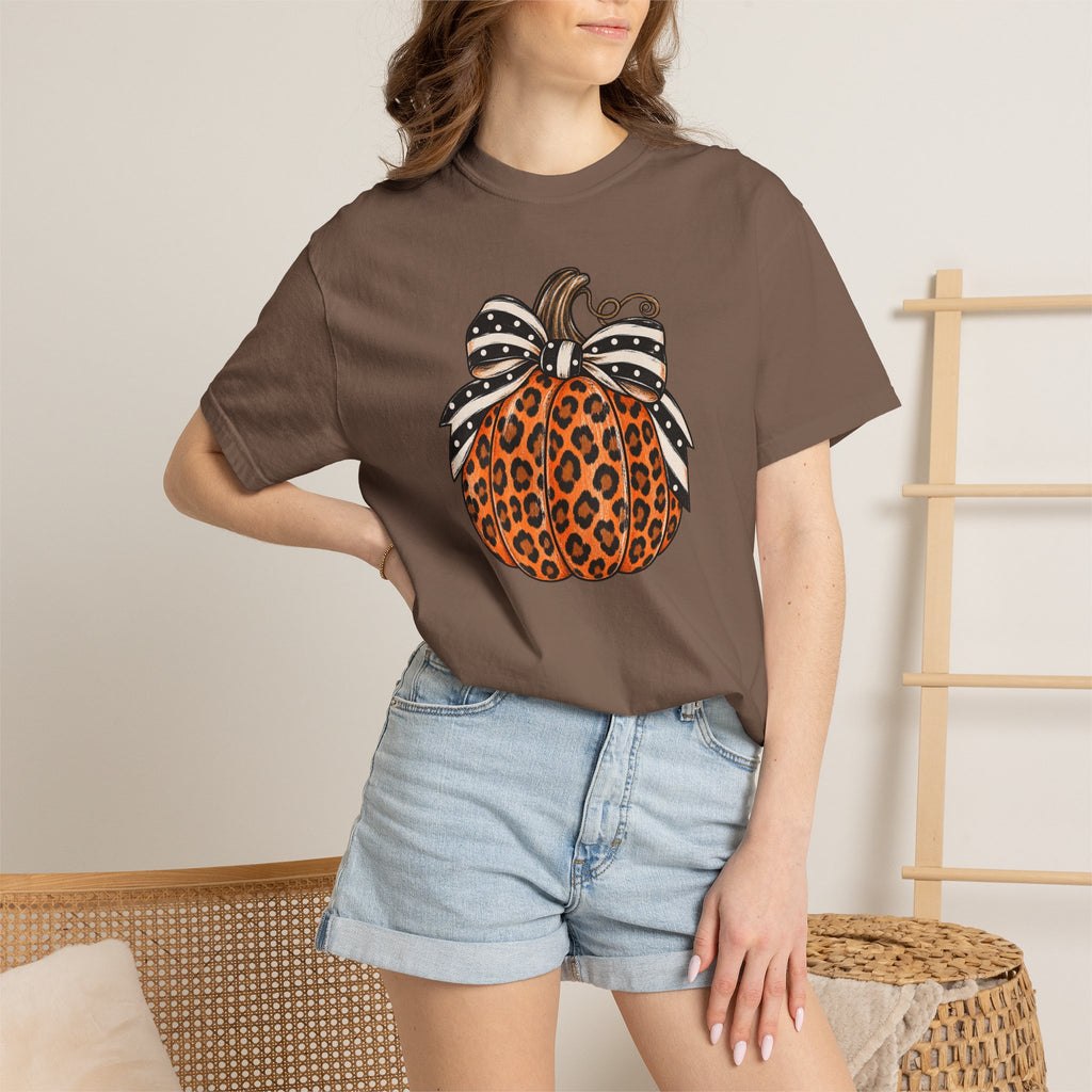 Leopard Pumpkin T-Shirt — Autumn Pumpkin Graphic Tee with Polka Dot Bow