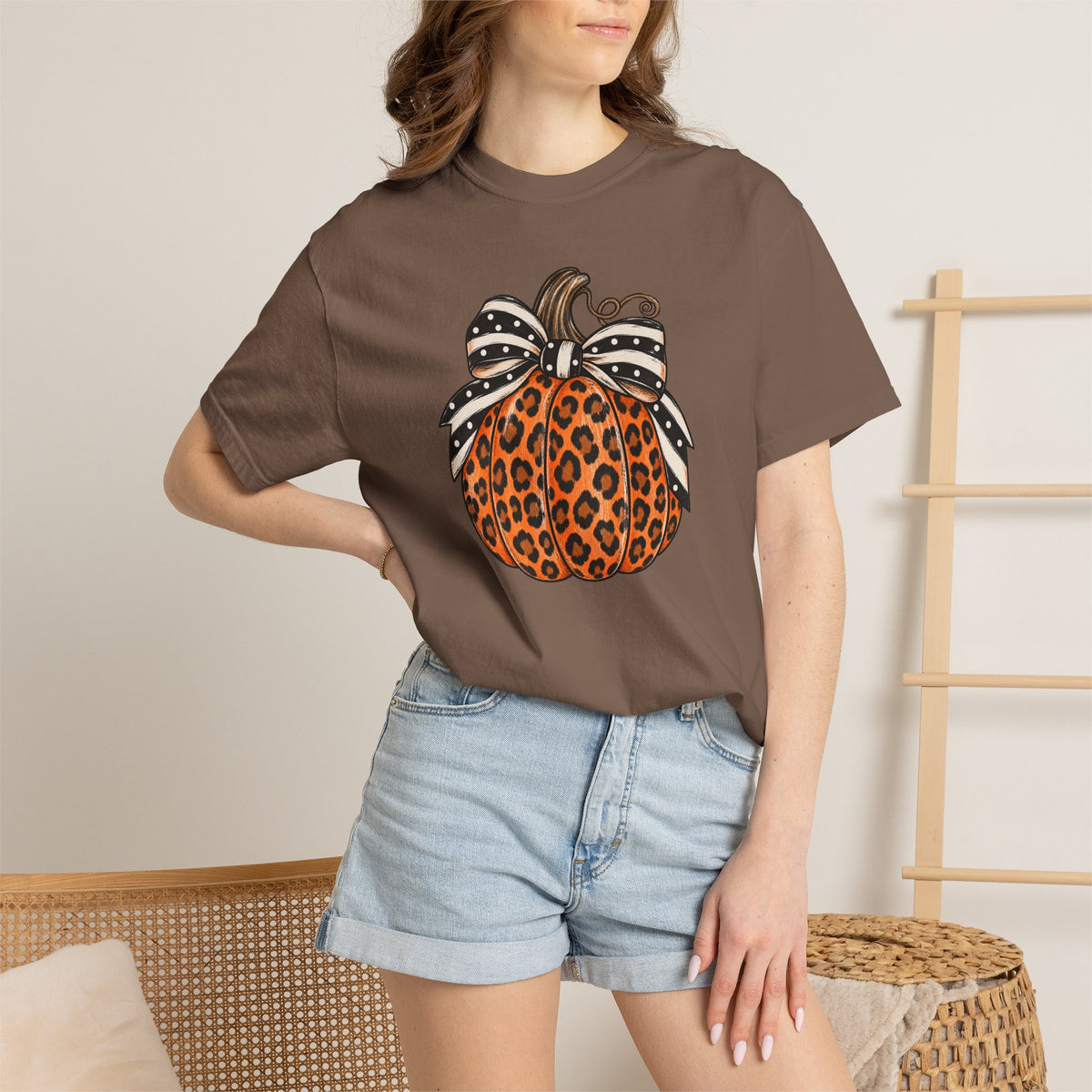Leopard Pumpkin T-Shirt — Autumn Pumpkin Graphic Tee with Polka Dot Bow