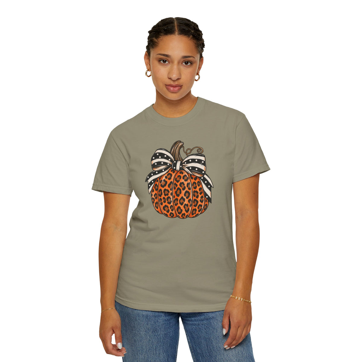 Leopard Pumpkin T-Shirt — Autumn Pumpkin Graphic Tee with Polka Dot Bow