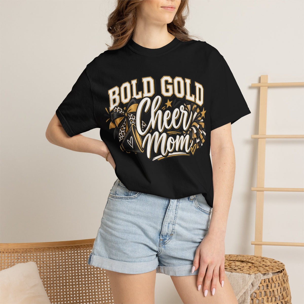Bold Gold Cheer Mom T-Shirt – Pom Pom Cheerleader Mom Tee