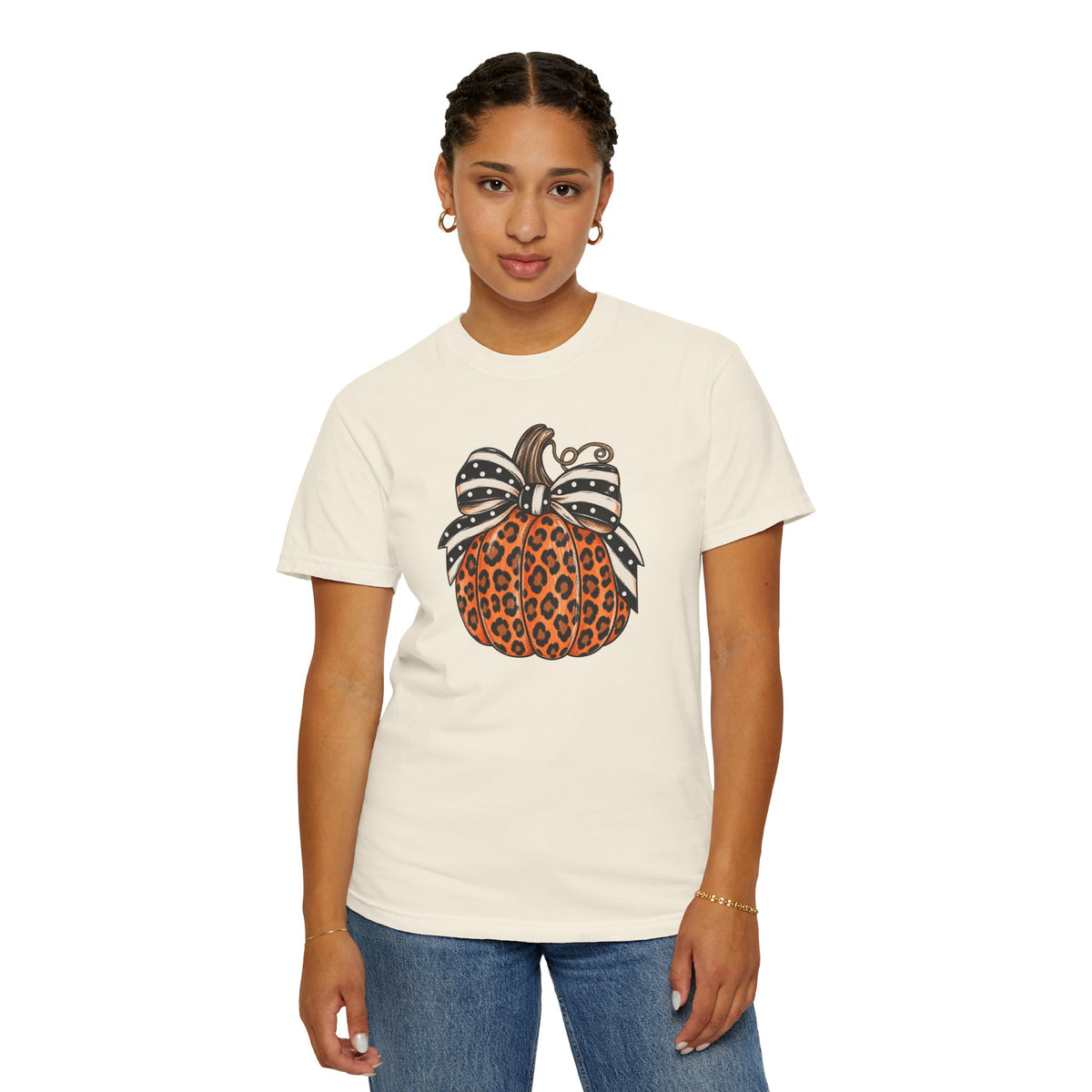 Leopard Pumpkin T-Shirt — Autumn Pumpkin Graphic Tee with Polka Dot Bow